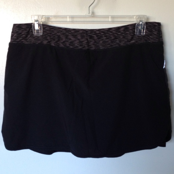 Lucy Running Skort XL