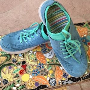 Dansko blue suede sneakers