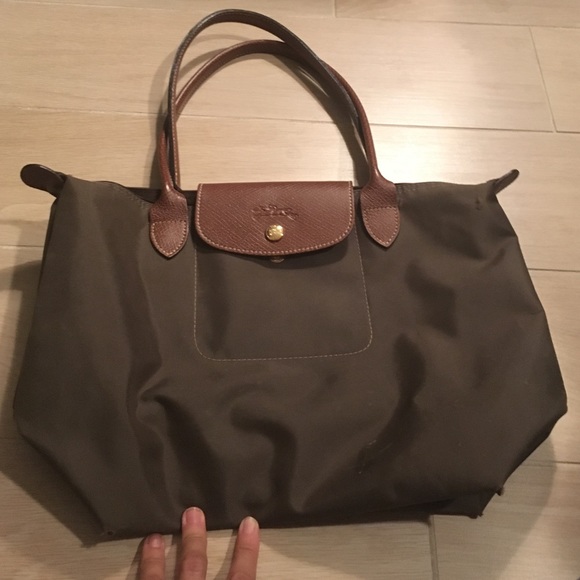 ✨authentic Longchamp medium size bag
