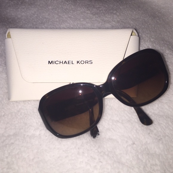 ‼️SOLD‼️Tortoise Shell Michael Kors Sunglasses