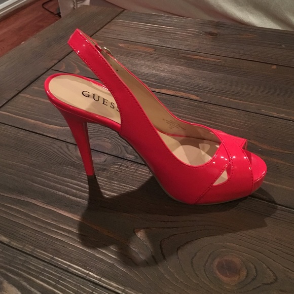 New! Guess red orange high heel sandal