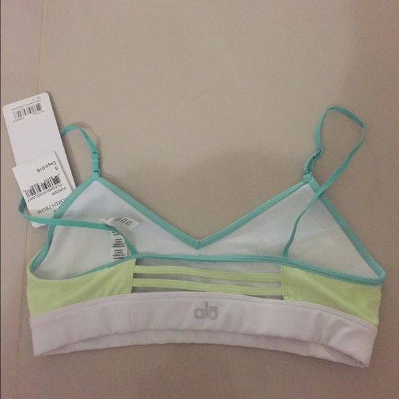 Alo Sports Bra - Picture 2 of 4