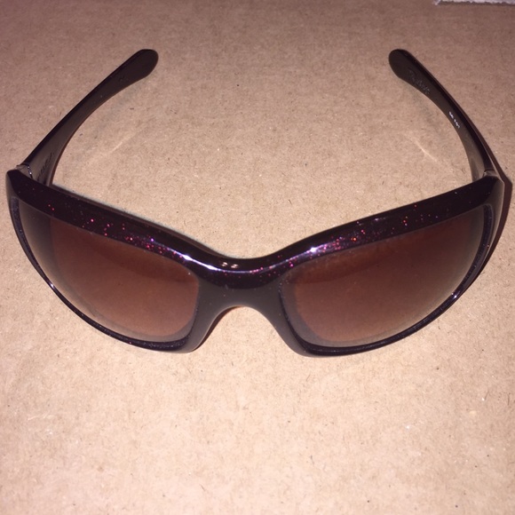 Ladies Oakley sunglasses