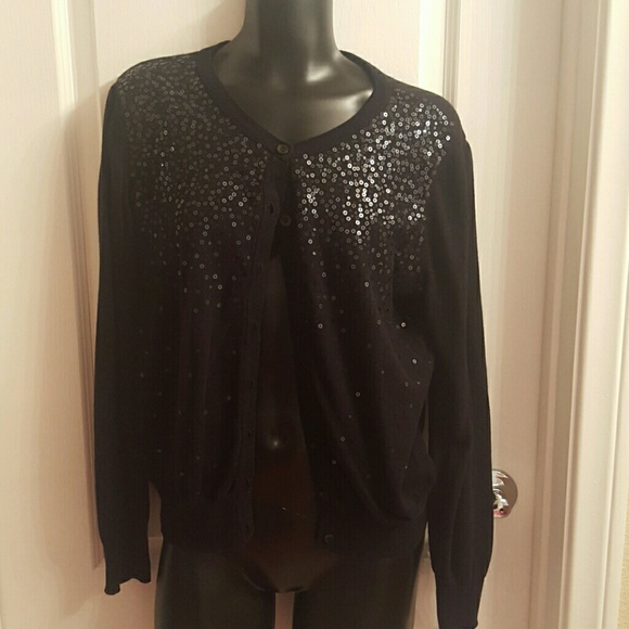 Black cardigan with black sequence