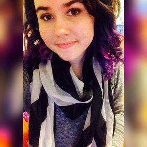 Meet your Posher, Khalie