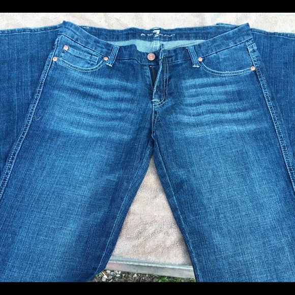 7 For All Mankind straight leg jeans size 29