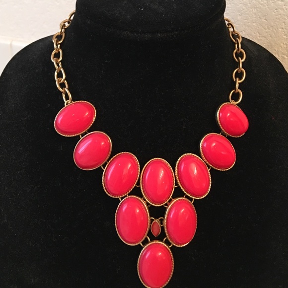 Brand new coral necklace