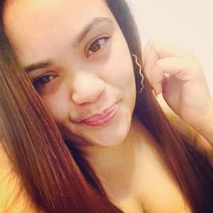 Meet your Posher, Roxana