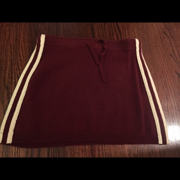 Juicy cashmere skirt size small