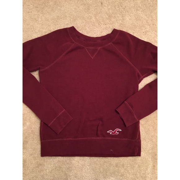Hollister Crewneck - Picture 2 of 4