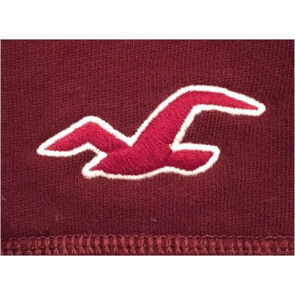 Hollister Crewneck - Picture 3 of 4
