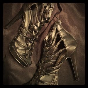 Black Delicious Heels