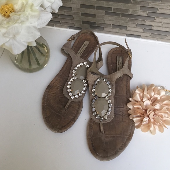Zara sandals - Picture 1 of 2