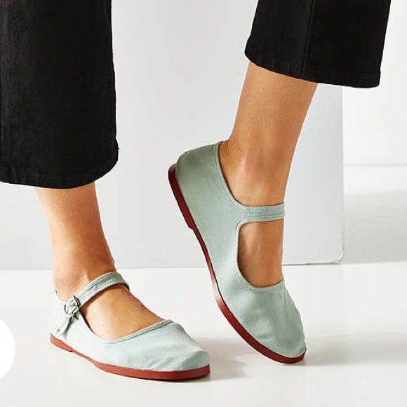 Mary Janes- Urban Outfitters
