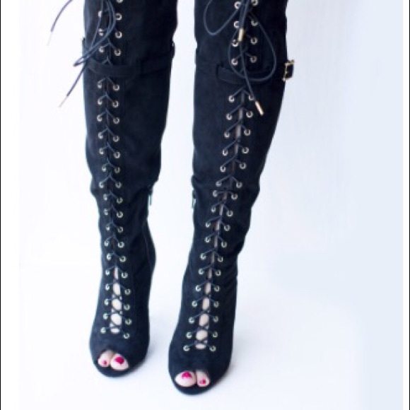 Qupid Shoes - Black Laced Up Boots