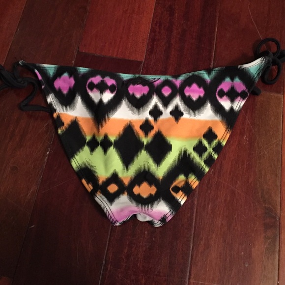 Tribal Print Rip Curl String Bikini - Picture 2 of 3