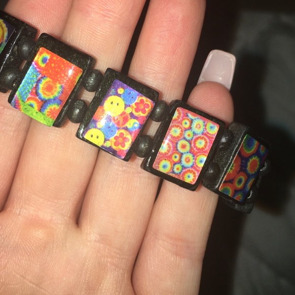 Trippy Bracelet