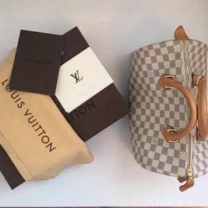 Louis Vuitton Speedy 30