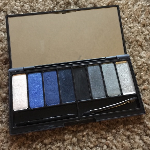 Kat Von D - Metal Orchestra palette