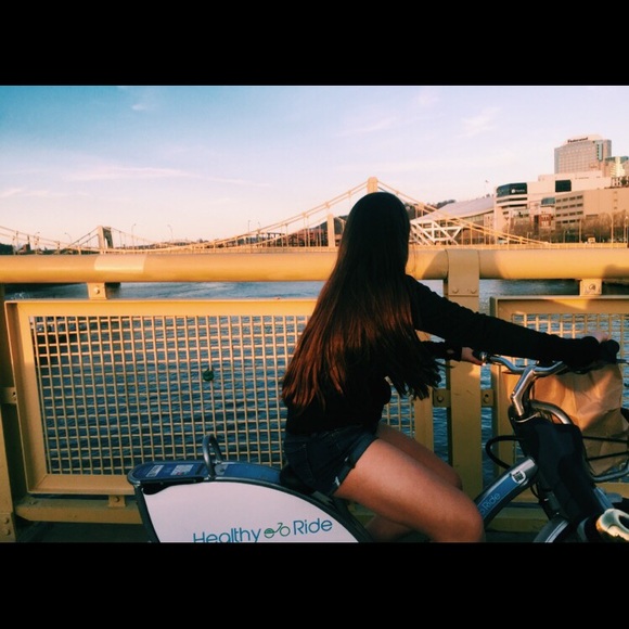 Meet your Posher, Taylor