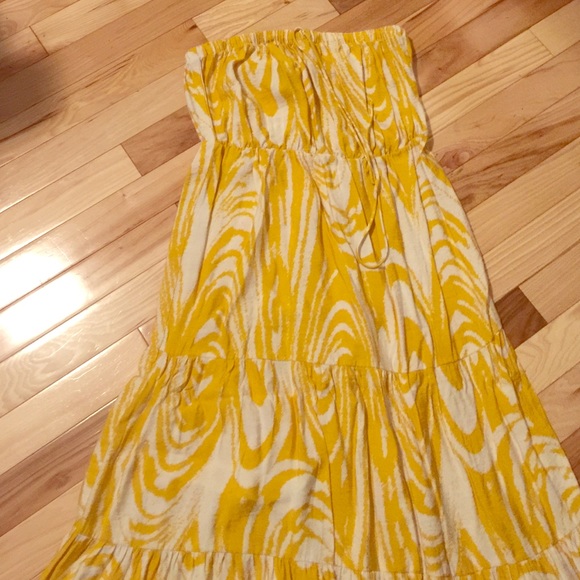Yellow strapless maxi dress