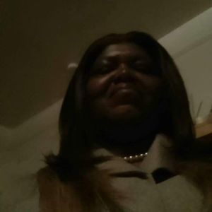 Meet your Posher, Ernestine