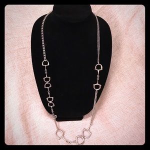Chain necklace in silver tone