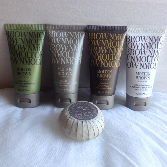 Unisex Molton Brown Luxury Set - Picture 2 of 4