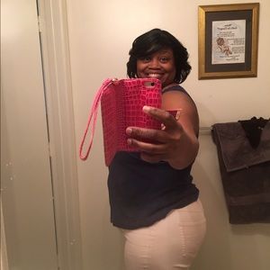 Meet your Posher, Gloria