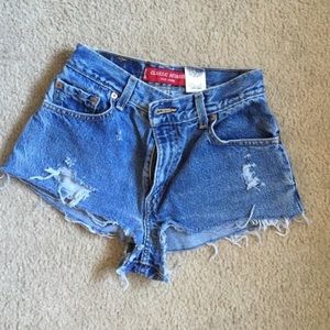 Levi's distressed high waisted shorts