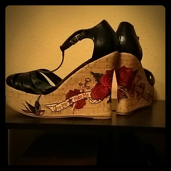 Love Me Hate Me Heels Pumps Wedges Sandles
