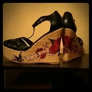 Love Me Hate Me Heels Pumps Wedges Sandles