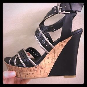 G by Guess wedges