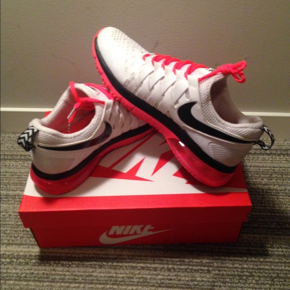 Nike Fingertrap Trainer Max