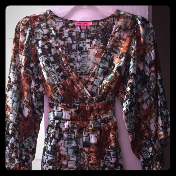Betsey Johnson top