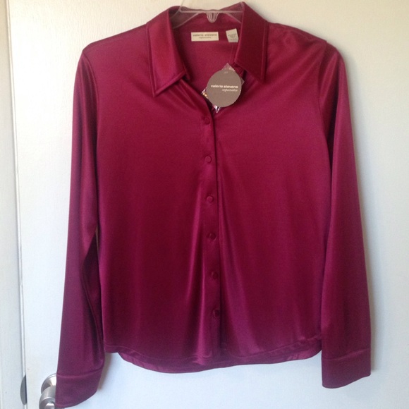 Valarie Stevens Long Sleeve Blouse