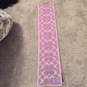 Coach scarf
