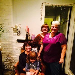 Meet your Posher, Carolyn