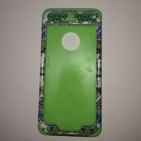 Lime green tribal print iPhone 5 case - Picture 1 of 2