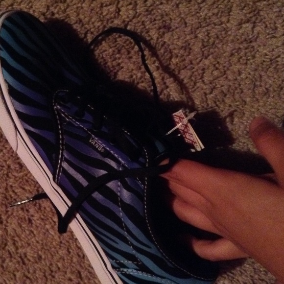 Blue Vans - Picture 3 of 3