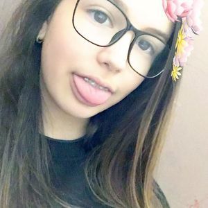 Meet your Posher, Vicky