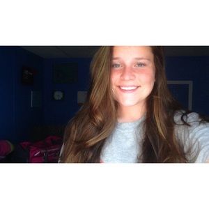 Meet your Posher, Anna