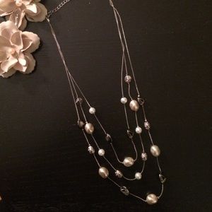 Triple strand black white & silver pearl necklace