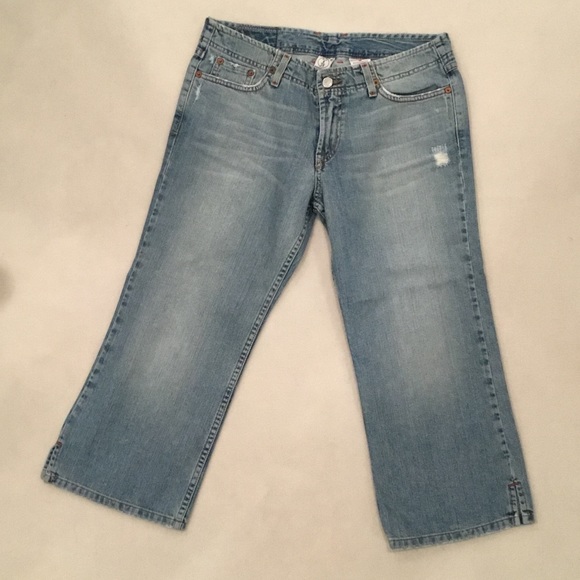 LUCKY BRAND CROP JEANS