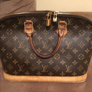 Louis Vuitton alma