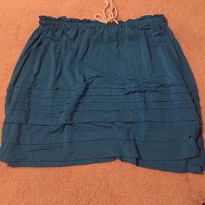 Flowy blue skirt