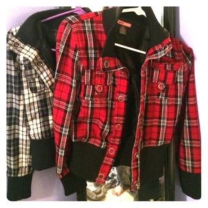 2 plaid jackets no pockets