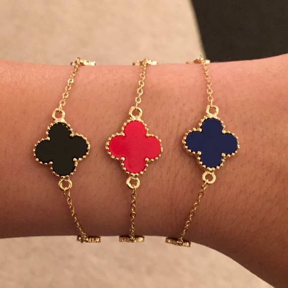 ❗️LAST ONE❗️Clover Style Bracelets - Picture 3 of 4