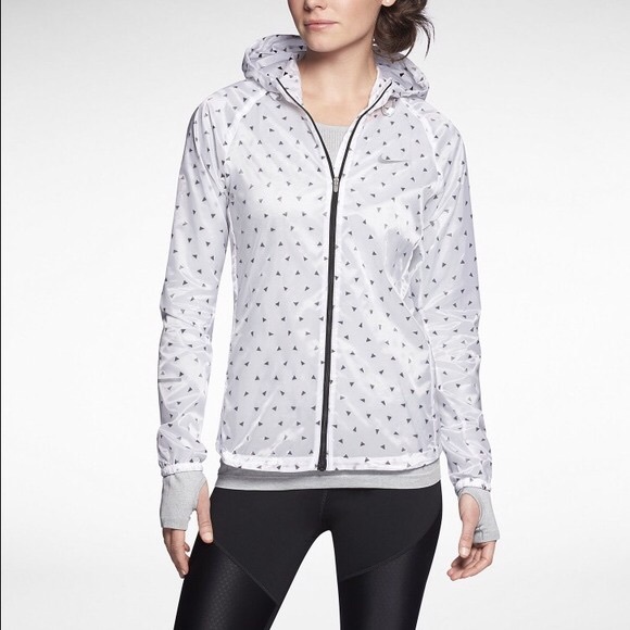 Nike rain jacket - Picture 1 of 3