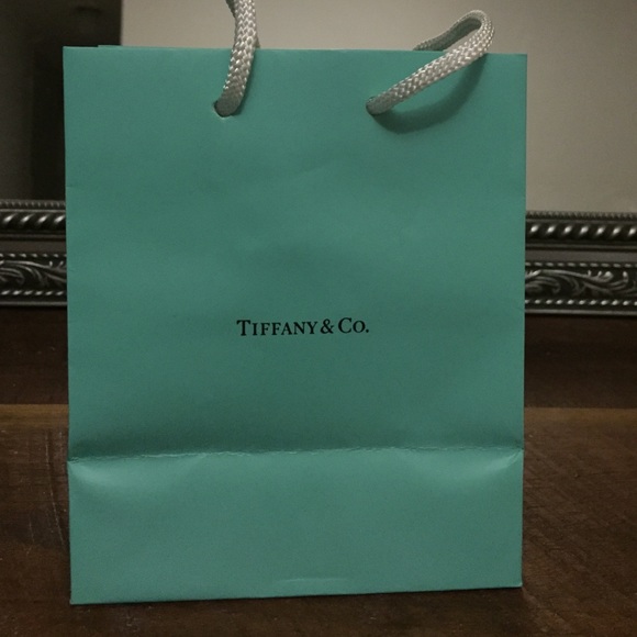 Tiffany & Co Shopping Bag - Picture 2 of 2